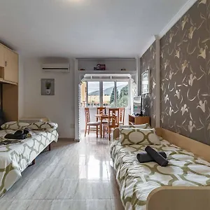https://amplio-y-moderno-studio-en-benalmdena-para-disfrutar.1costadelsol.com